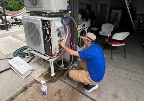 7 Tips For Your HVAC With AC Maintenance in Palmetto Bay FL